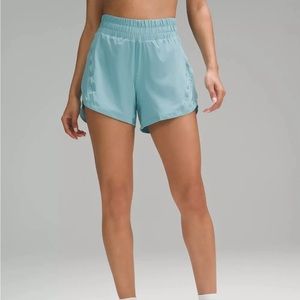 Lululemon Track That High Rise Short 5” in Tidal Teal Size 4